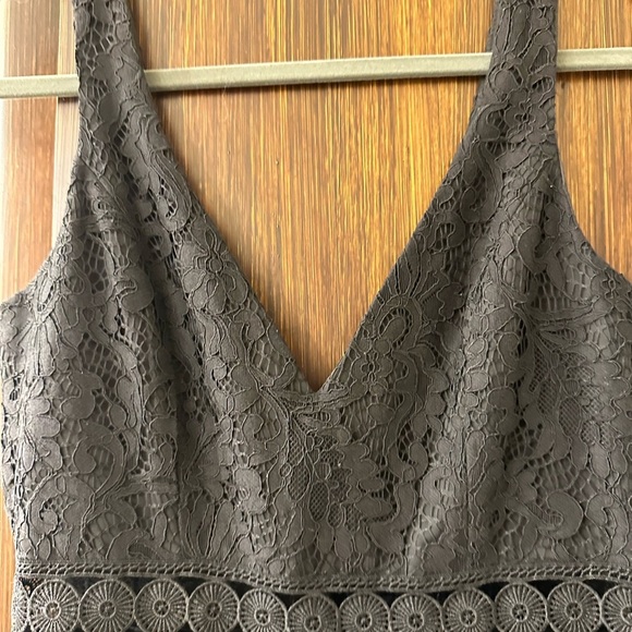 BARDOT Fiona Lace Trumpet DRESS (D3) - Picture 6 of 7